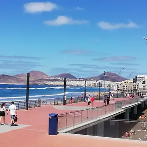 https://canteras-nice-beach-holiday-home2bdrm.in-canary-islands.com